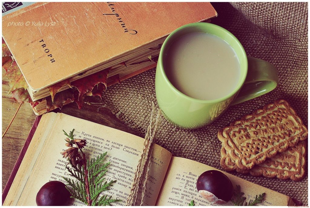 Як встигати читати по одній книзі щотижня?