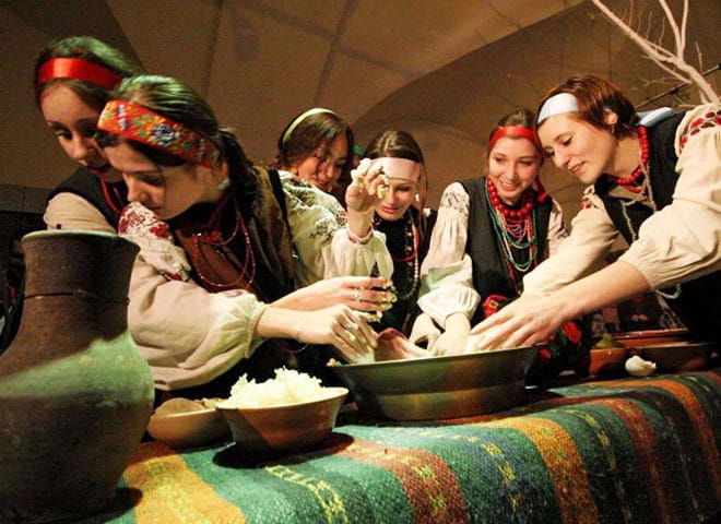 Ніч на Андрія (з 12 на 13 грудня) – давні українські традиції, вечорниці, обряди