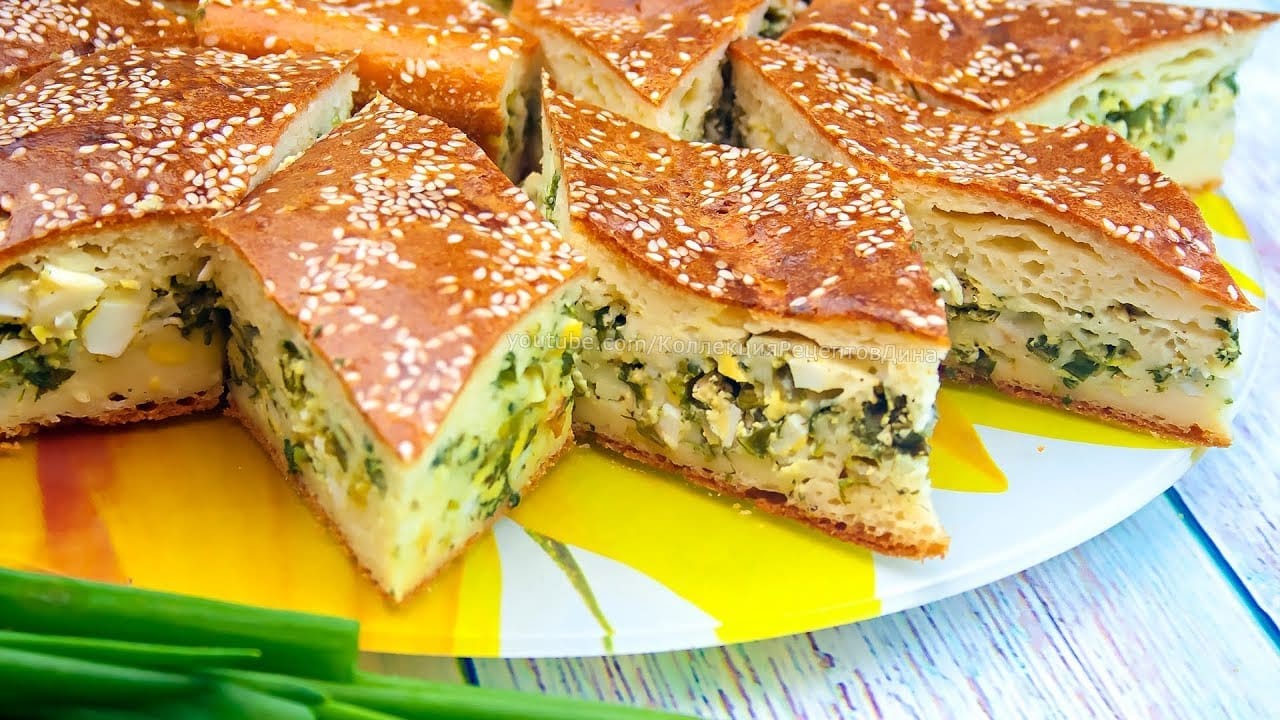 Готую щонеділі! Заливний пиріг з зеленою цибулею і яйцем, рецепт тіста на кефірі