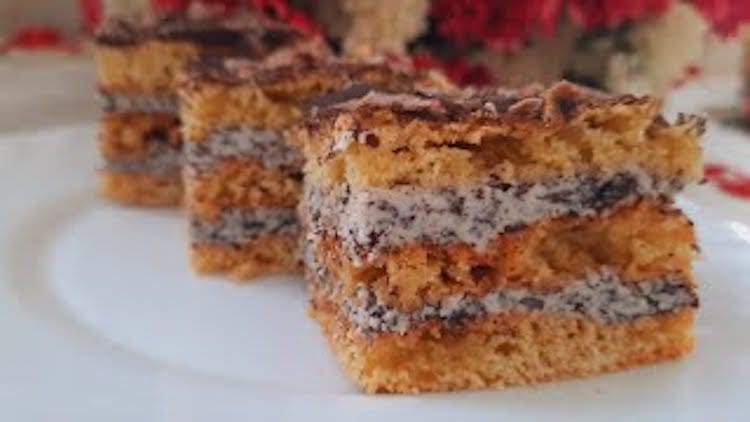 Рецепт з маминого зошита! Пляцок з маковим кремом "Павутина"