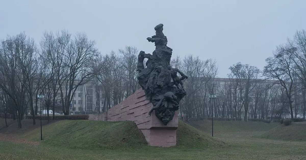 Меморіал у Бабиному Яру в Києві
